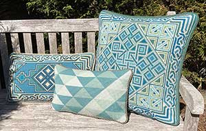 Arts and Crafts pattern Lindisfarne